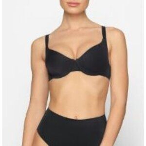 NWT SKIMS SMOOTHING INTIMATES UNLINED FULL COVERAGE BRA ONYX 34DD